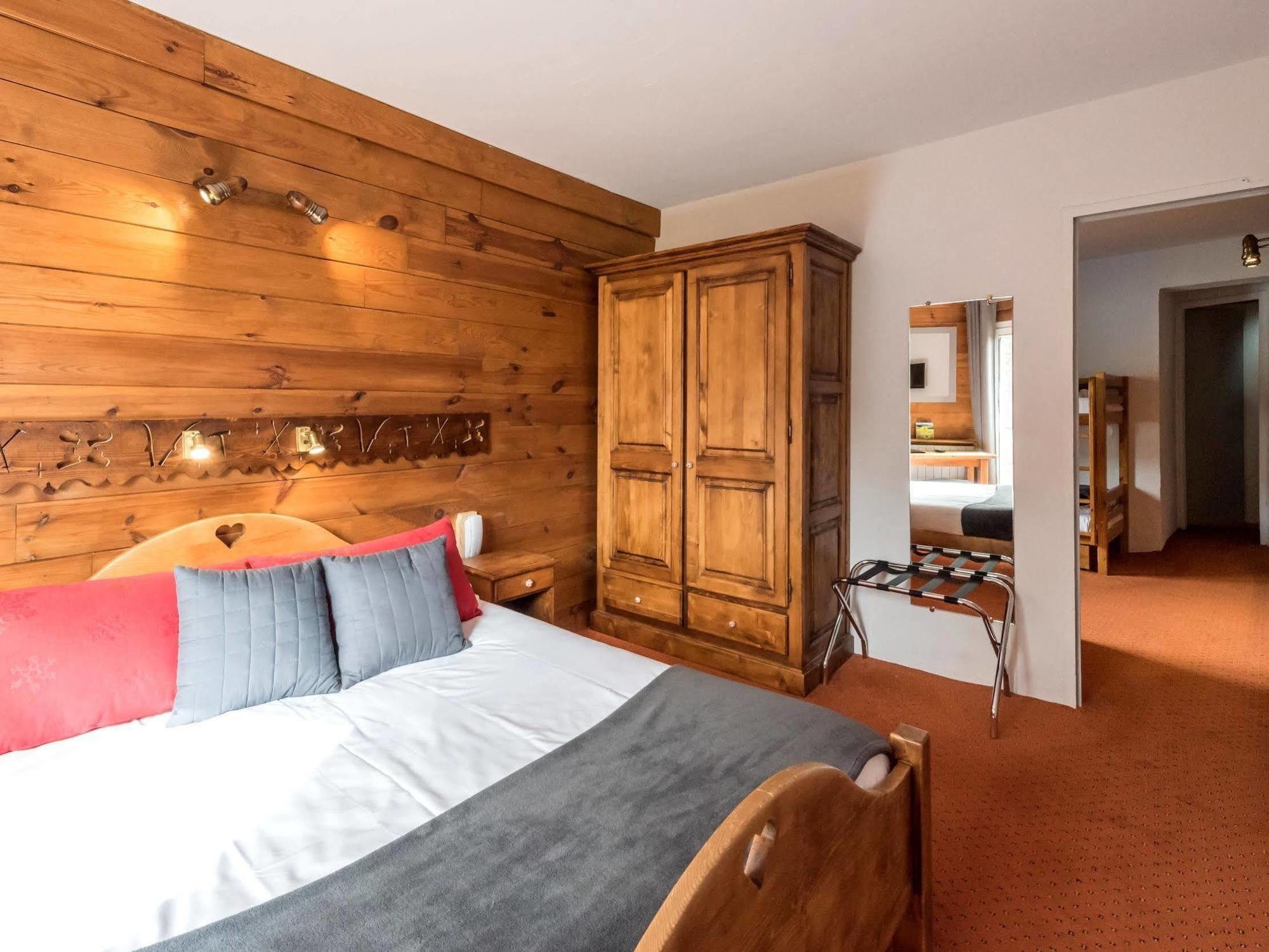 Hotel L'Ecureuil Auron Luaran gambar